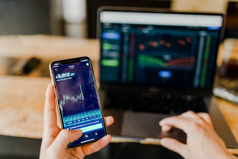 The Best Travel Credit Cards of 2026 (Ranked by Real Value, Not Hype)